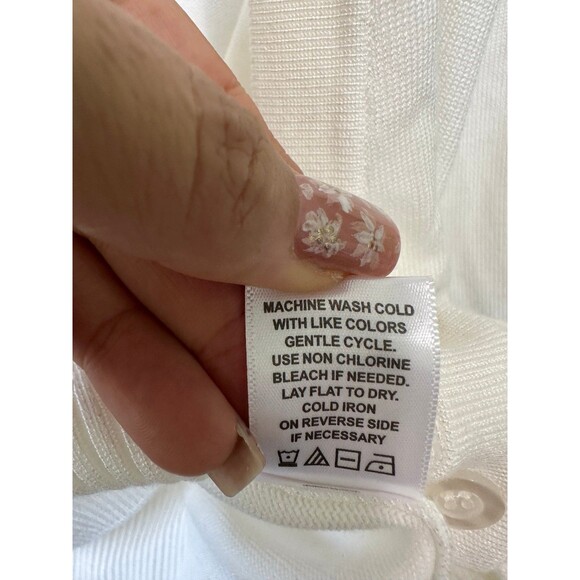 NWOT Tint & Shadow Puff Bubble Sleeve Plunge V Neck Two Button Crop Cardigan L - Picture 6 of 6